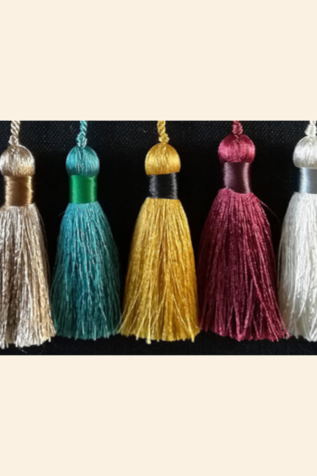 Essenza Key Tassel